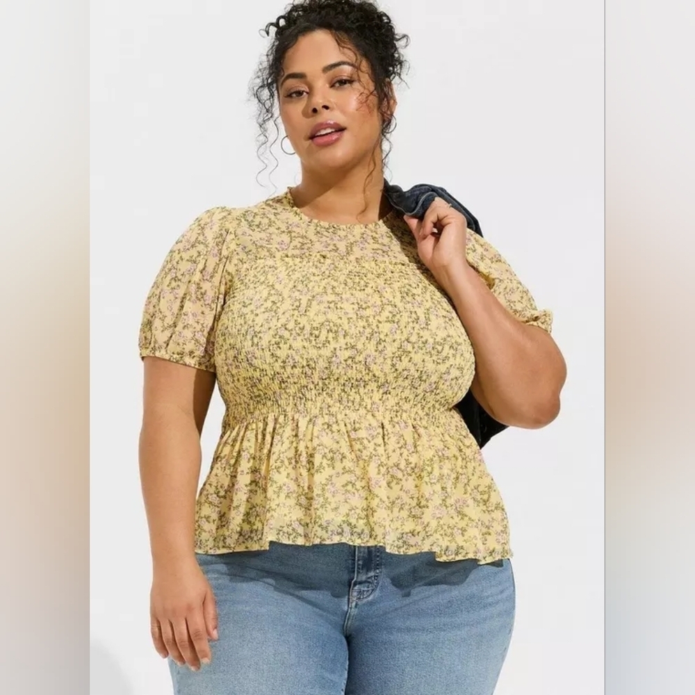 Torrid Floral Butter Yellow Chiffon Ruffle Mock Neck Smocked Crop Top